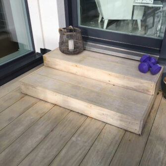 Accoya-decking---Villa-Lumous-four-years-on-square
