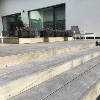 Accoya-decking---Villa-Lumous-four-years-on-square2