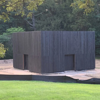 Accoya-wood-charred-cladding---London-Cross-Pavilion,-New-Bedford,-New-York,-USA-hero-image