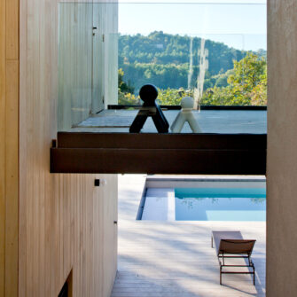 Accoya-wood-cladding-and-decking---Vaucluse-villa,-France---square