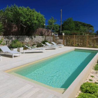 Accoya-wood-decking---Villa-Carat,-Cannes,-France-full-width