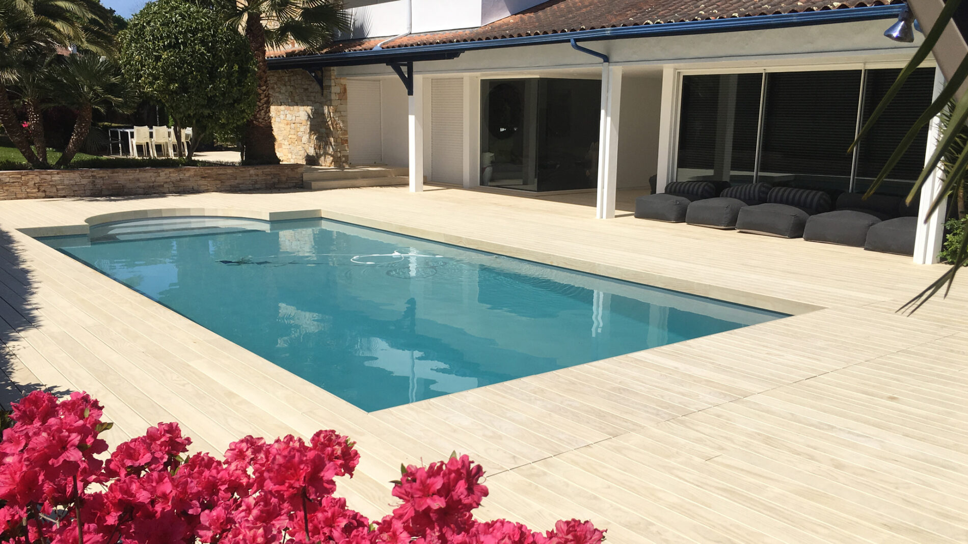 natural wood pool decking