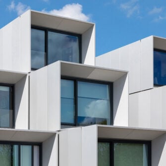 Accoya-wood-windows---Wilkinson-Eyre-Dyson-Campus-Student-Accommodation-square-2