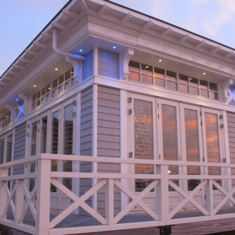 Breakers_beach_bar---square