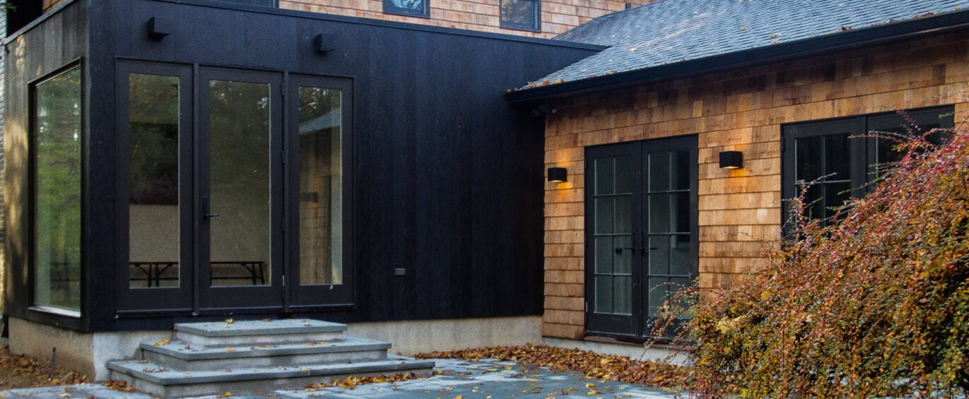 Charred-Accoya-Private-Residence-in-Bellport,-New-York-feature-image