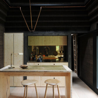 Cork-House-Berkshire-full-width-2