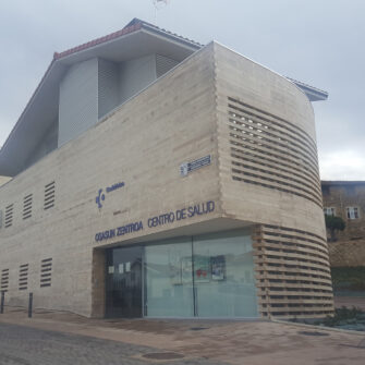 Spanish-health-centre-hero