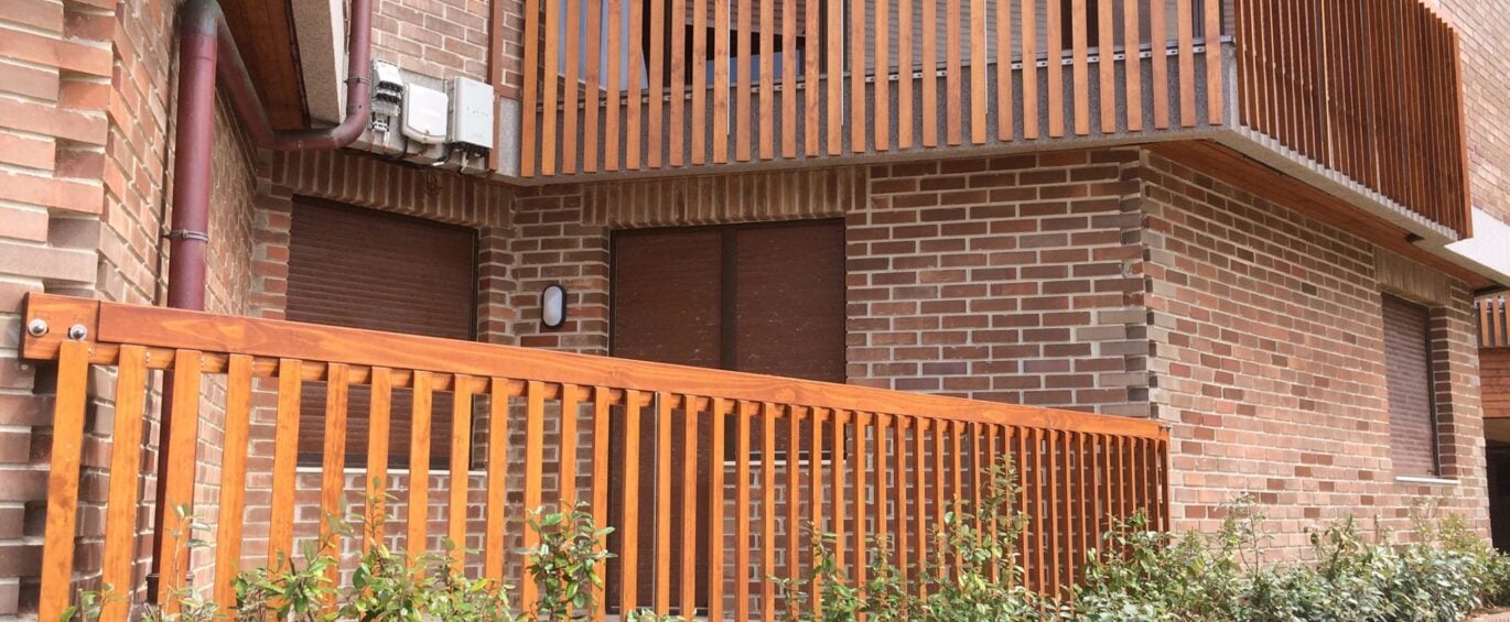 Wooden-balcony-spain