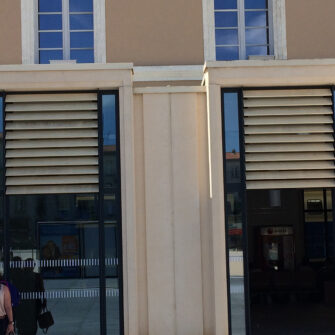 accoya-shutters--train-station--square