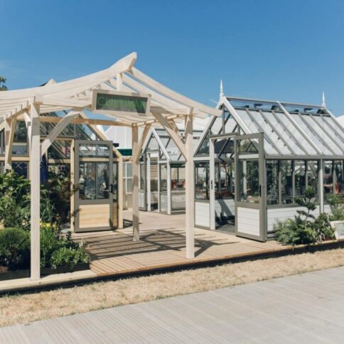 Accoya wood selected for impressive pergola at Hampton Court Flower Show