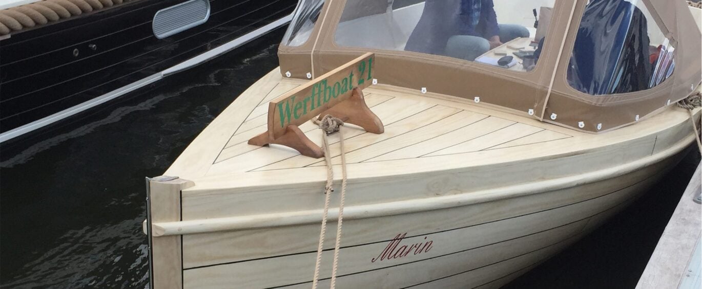 wooden-boat--hero