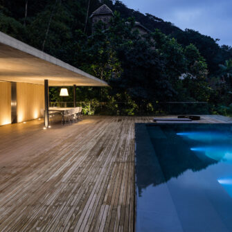 Brazilian-Beach-House--full-width
