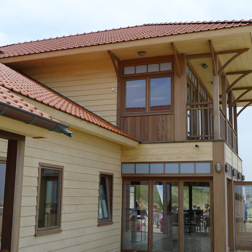 Accoya solution de idéale de revetêment pour les propriétés côtières en Belgique