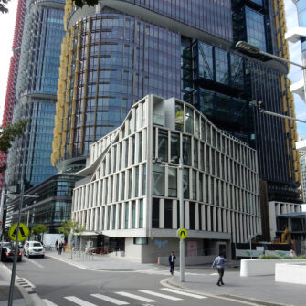 R7-building--squae