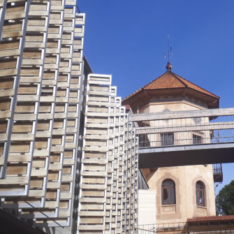 Barcelona-school--square-2