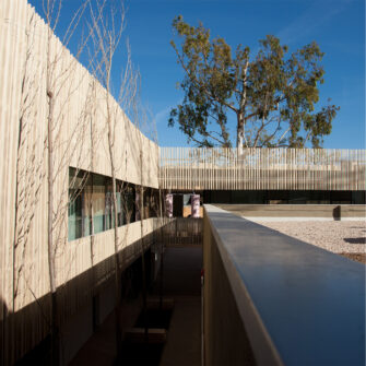 Colegio-Les-Carolines--square