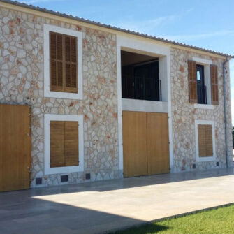 Manacor-doors-and-shutters--hero