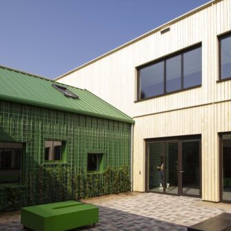 Strabrecht-school--completed-wide