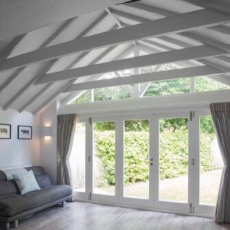 Whyte & Wood_Berkshire cottage_Bifolds_2_wide