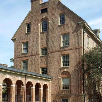 William and Mary College - square