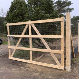 Accoya gate open - square