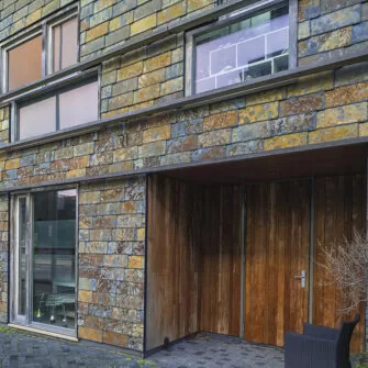 Accoya windows and doors - Samos Tweeling Appartments - closeup doors - square