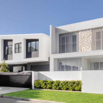3-Villas-Broadbeach-Waters-Australia-Accoya-Screens-Louvres-all3-wide