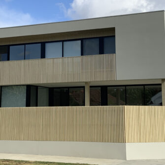 Elsternwick-Home-Melbourne-Accoya-Fence-Cladding-1-wide