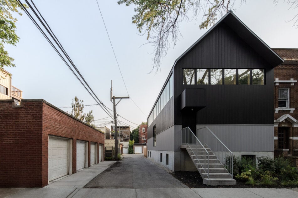 Chicago upside-down house uses Accoya wood for exterior cladding