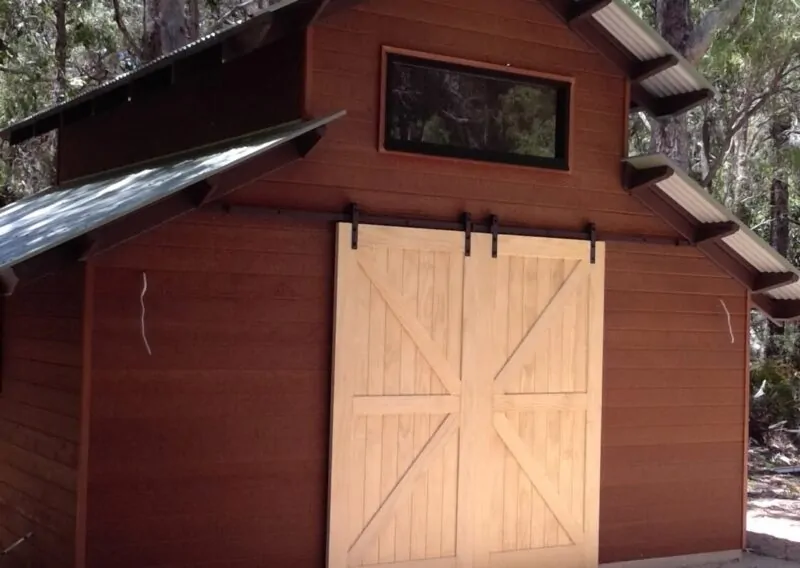 Accoya barn garage doors