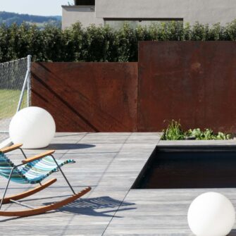 Brunner Zimmerei Holzbau_Accoya Color decking-wide-21