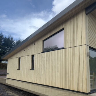 Accoya cladding-Walden Farm-sqaure3