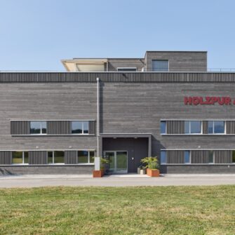 accoya-color-grey-fassade-holzpur