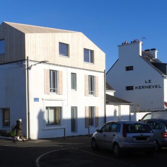 Accoya shutters cladding Brittany 02-min