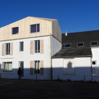 Accoya shutters cladding Brittany 03-min