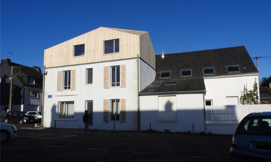 Accoya shutters and cladding for newly renovated home