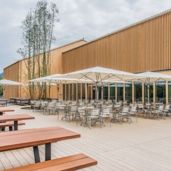 accoya-gotthard-tunnel-terrasse-2