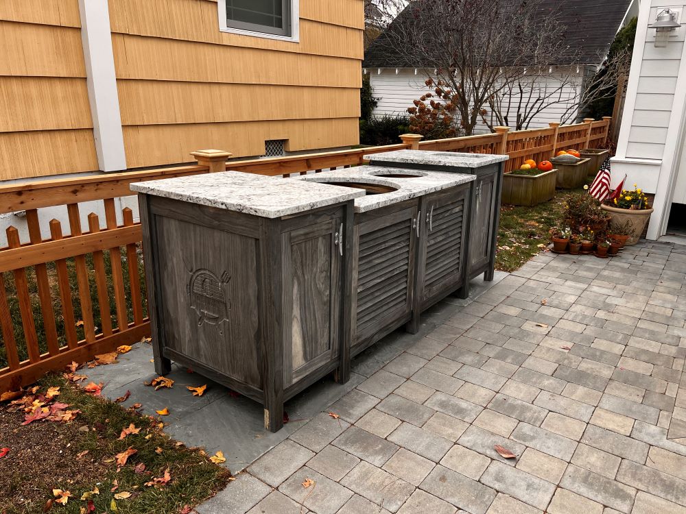 Cape Island Woodworks outdoor kitchen