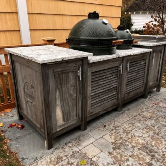 Outdoor Kitchen