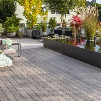 Accoya-Holz-Terrassendielen_dachterrasse-close-up