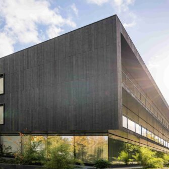 ACC_Spain_Cladding_Comm_STUA showroom_Gamiz (4)_4_11zon