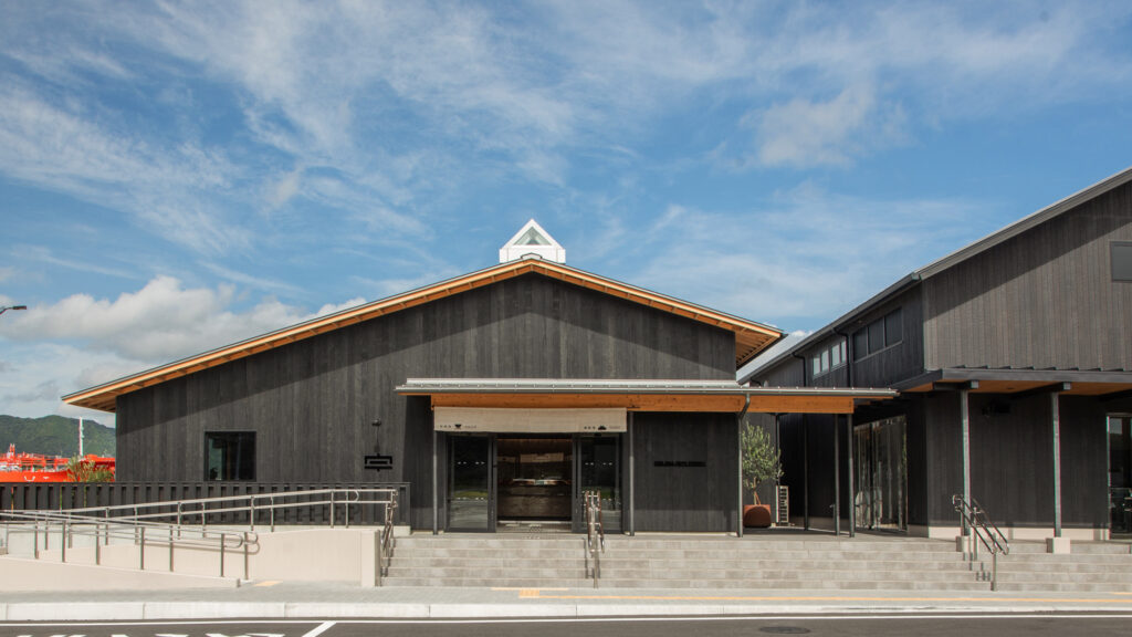 Charred Accoya Wood in a Historic Japanese Port Town